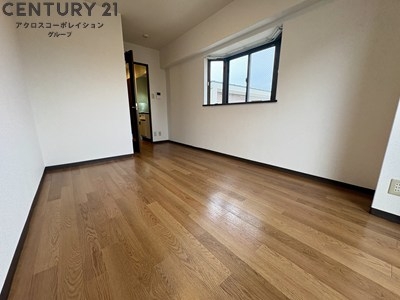 リアライズ逆瀬川