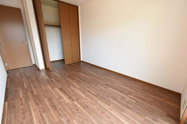 朝山タウンハウス　Ａ棟