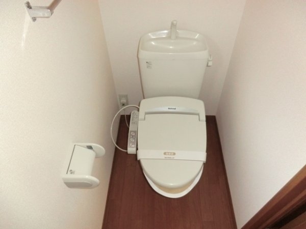 朝山タウンハウス　Ａ棟