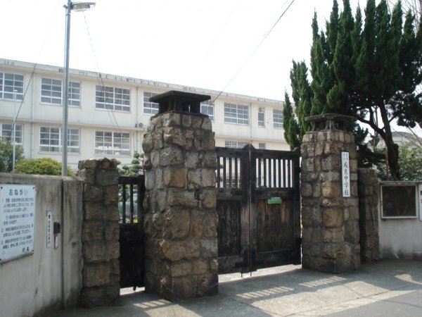 向マンション(尼崎市立　成良中学校)