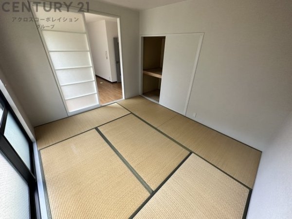 イーストハウス