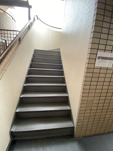 日新ビル