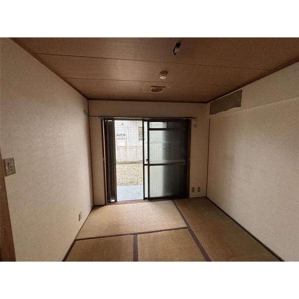 尼崎市東園田町５丁目のマンション