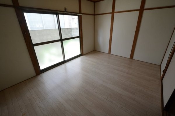 たかせき荘