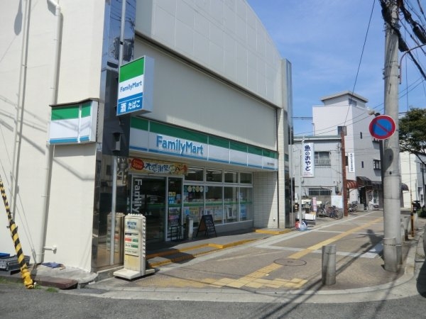 パークサイドU(ファミリーマート　阪神大物駅南店)