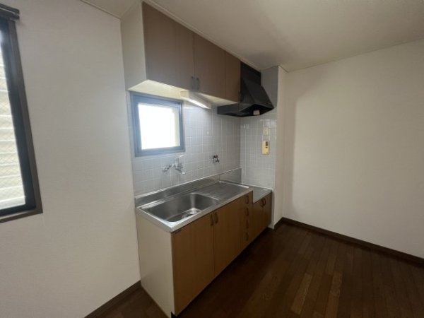 パープルウエスト