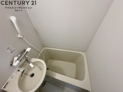 リアライズ逆瀬川