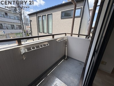 リアライズ逆瀬川