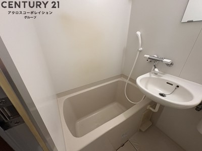 リアライズ逆瀬川