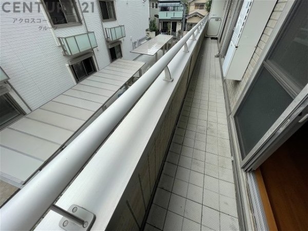 アリュール逆瀬川
