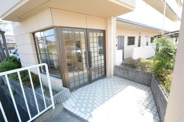 メゾン東野