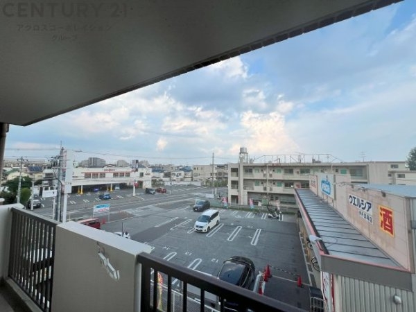 伊丹市昆陽南１丁目のマンション