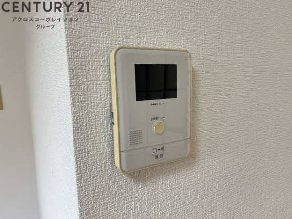 ファミール仁川２