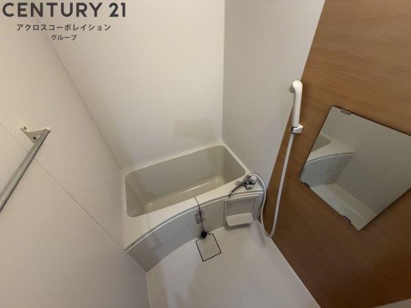 ハイツ７７
