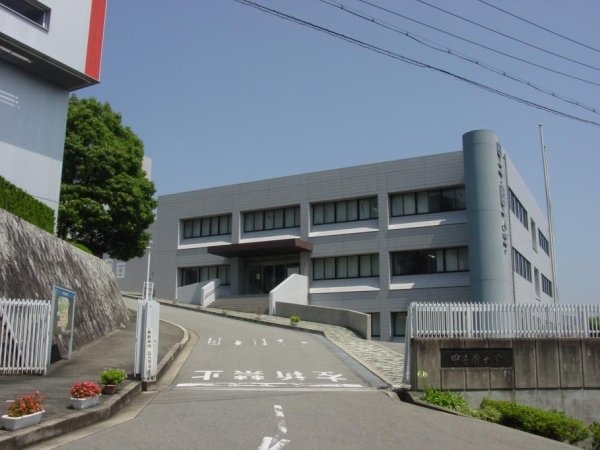 宝塚ヒルズ(甲子園大学)