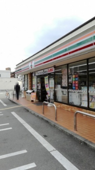 ヒカルサ尼崎栗山町(セブンイレブン尼崎大西町２丁目店)
