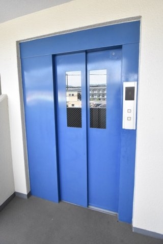 ファミーユ静愛Ｐ2