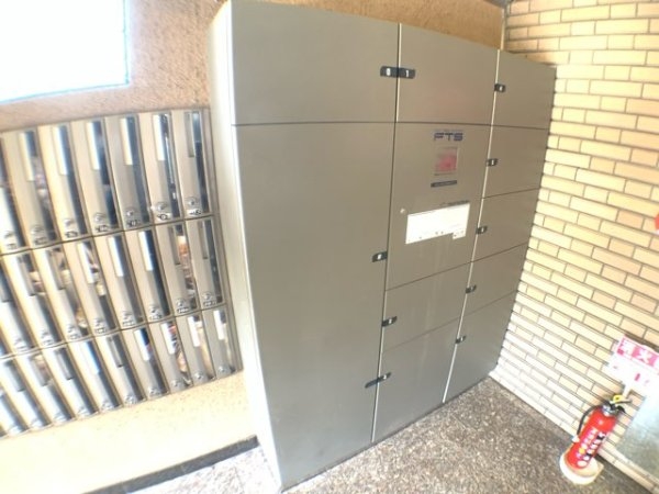 リエス伊丹駅前