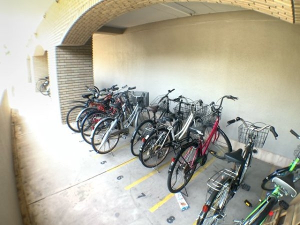 リエス伊丹駅前