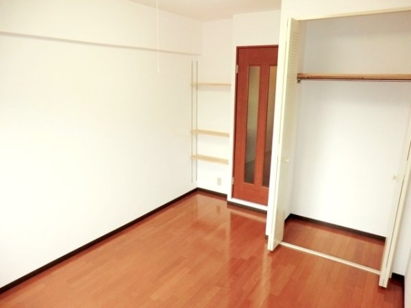 リエス伊丹駅前
