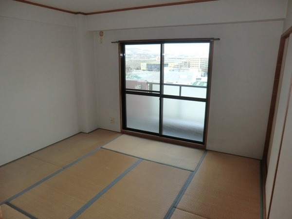 ドミール緑ヶ丘