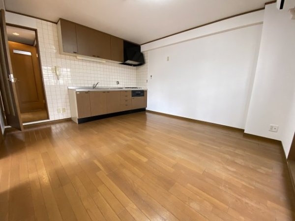 WINNER’SHOUSE