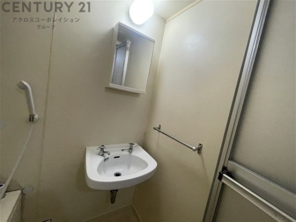 伊丹市森本２丁目のハイツ