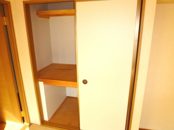 トリヴァンベール門前