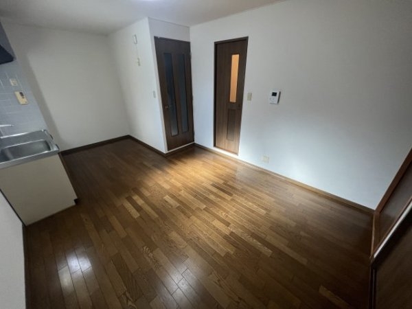 パープルウエスト