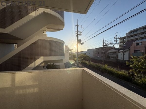 マンションあぜりあ