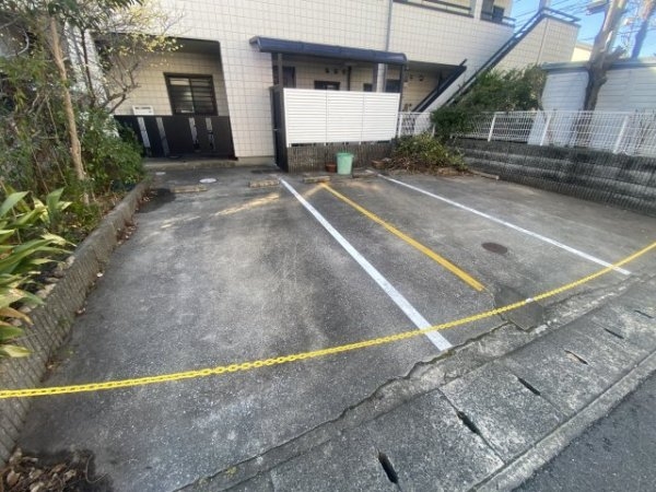 メゾン小百合園