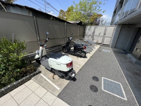レジディア甲東園