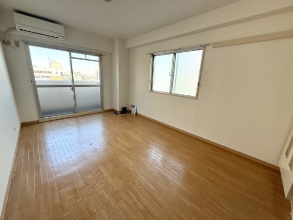 西宮市津門川町のマンション