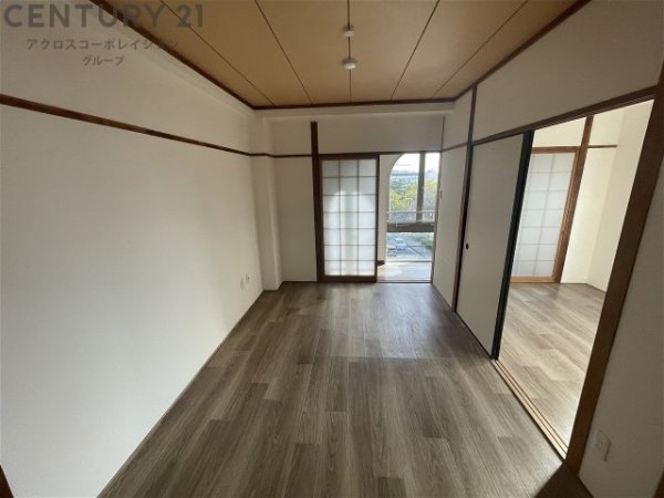 伊丹市瑞穂町５丁目のマンション