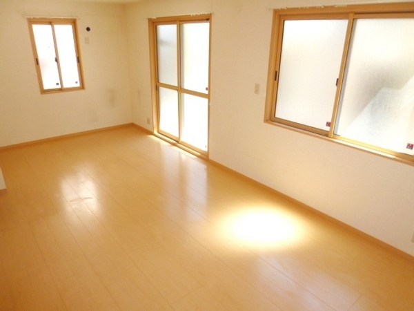 山中タウンハウス　B棟