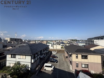 ドムストリア