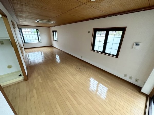 パラドス甲東園