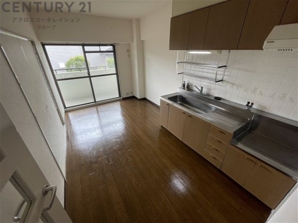 クレセントハイツ今里