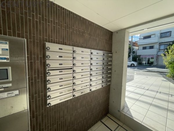 レジディア甲東園