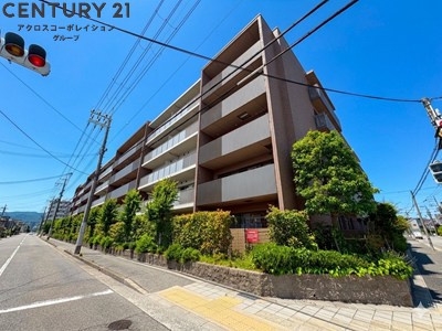 甲子園三番町ハイツ