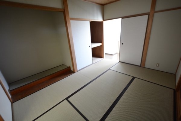 中山台戸建４