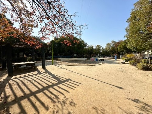 ヒカルサ尼崎若王寺(亀田公園)