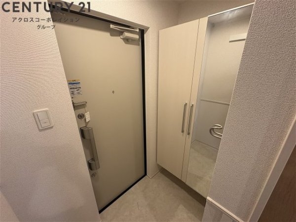 リヴァーサイド　ヴィラ