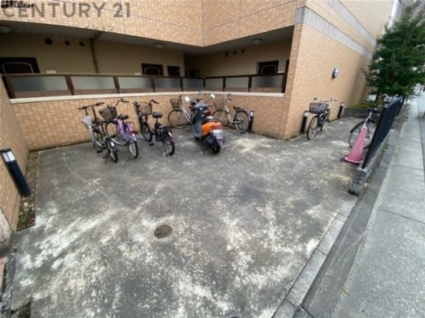 ジョイモアー