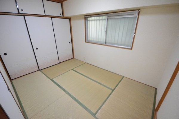 ハイツ寺本