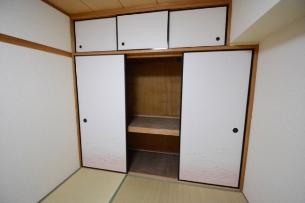 ハイツ寺本