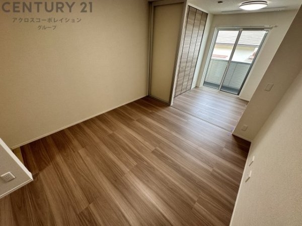 リベルテ逆瀬川