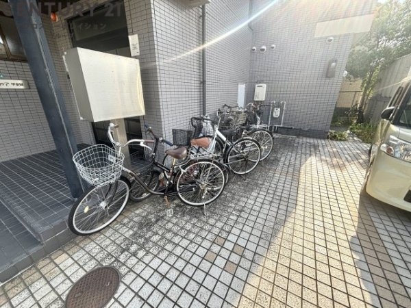 グランディア甲東園