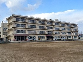 エリーナ宝塚(宝塚市立　高司小学校)