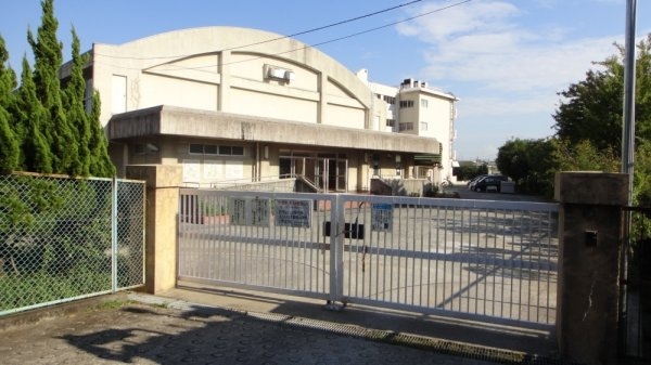サンジェラン(宝塚市立　光明小学校)